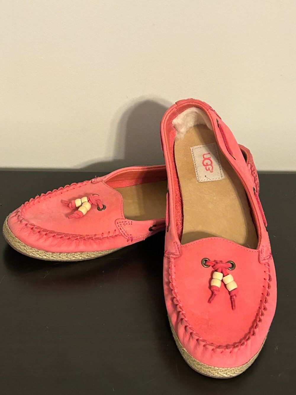 Womens MOCCASINS by Ugg Sz 10 Chivon Pink Loafer with Sheepskin Heel Lining